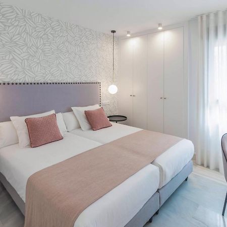 Premium Apartment & Free Parking By Ele Apartments Málaga Kültér fotó