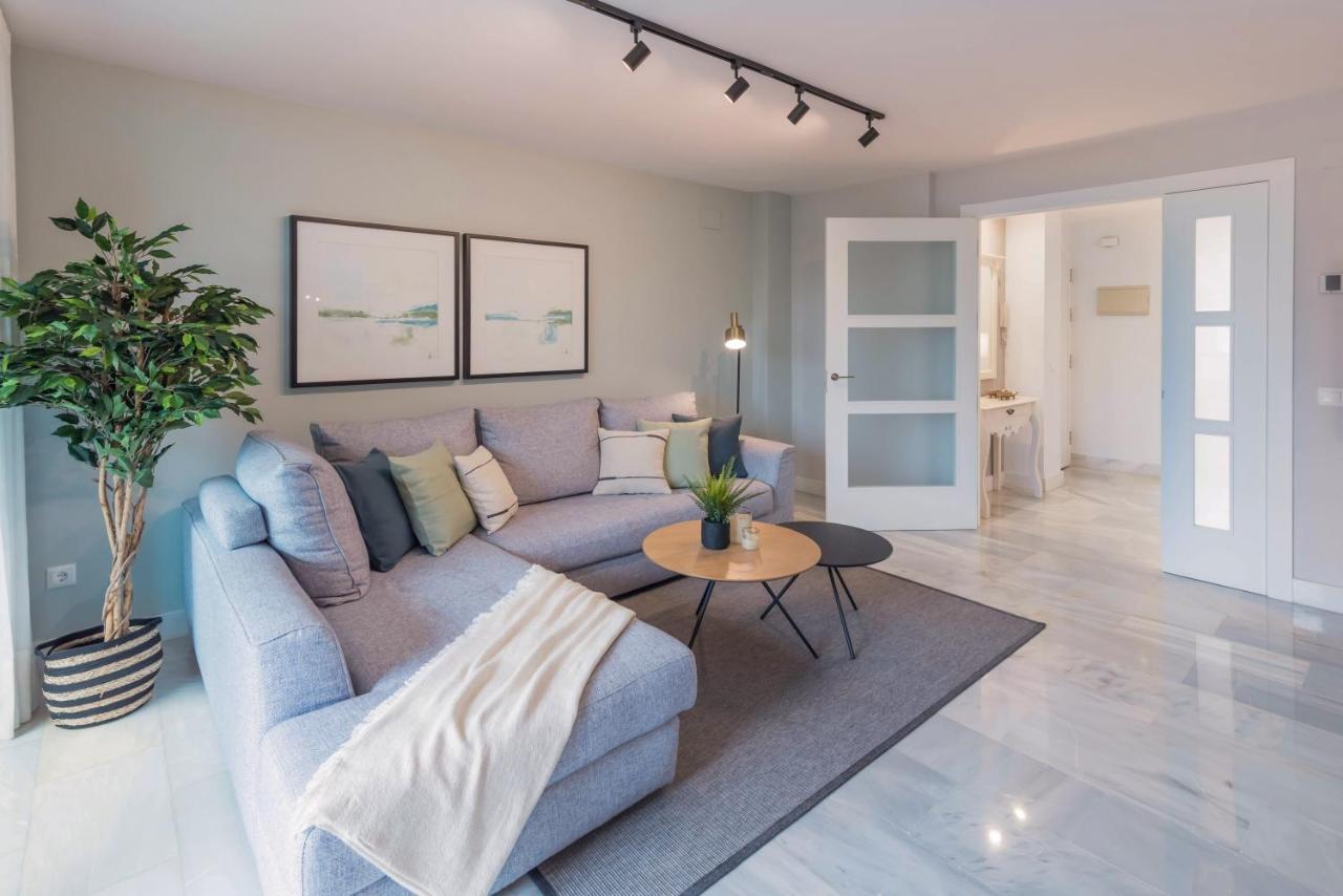 Premium Apartment & Free Parking By Ele Apartments Málaga Kültér fotó